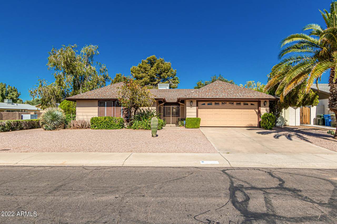 11656 Iroquois Drive - Photo 1