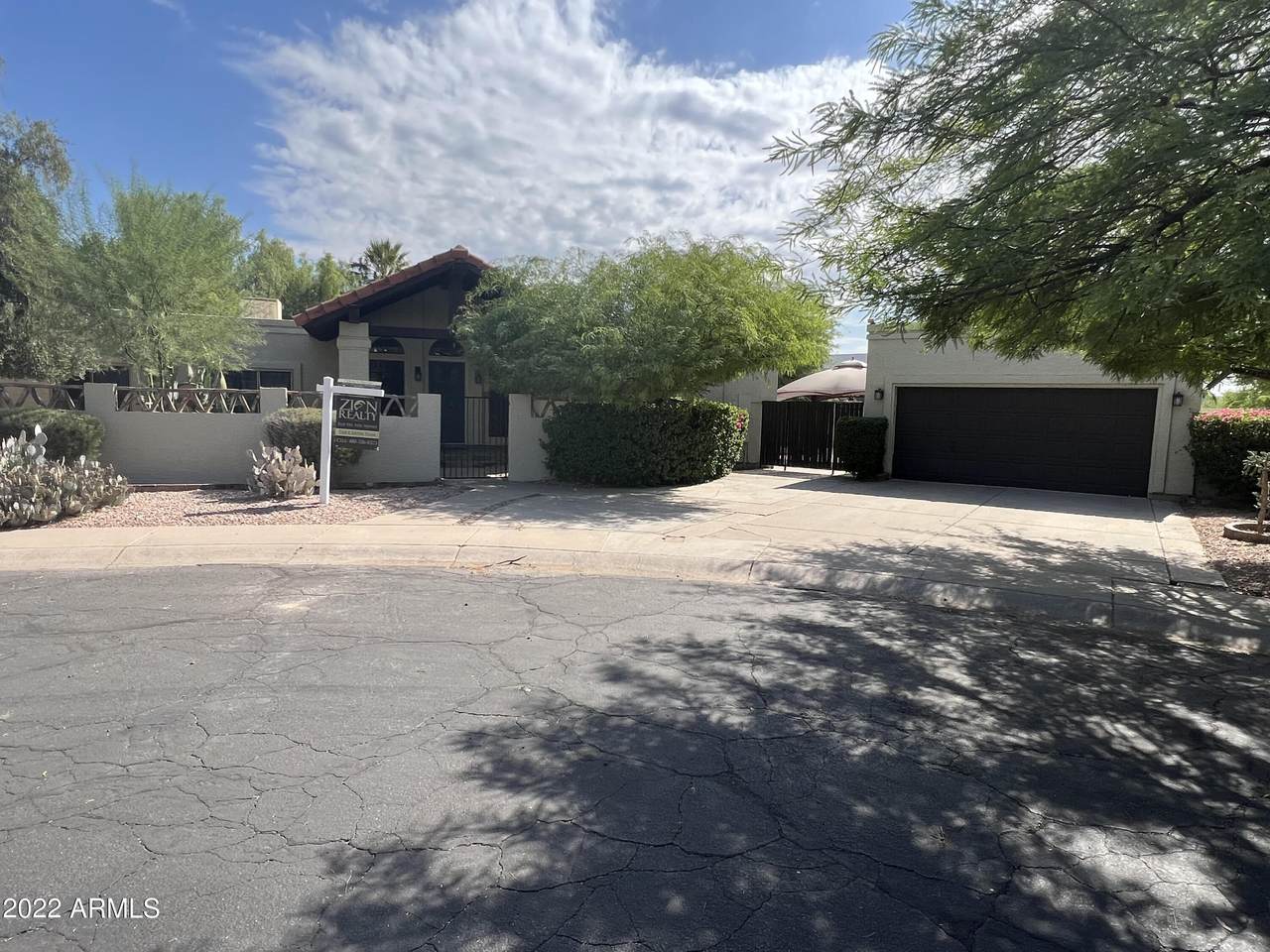 1986 Carver Road - Photo 1
