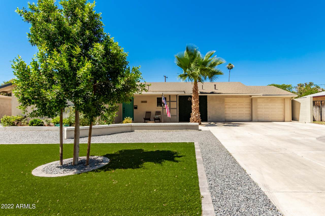 4030 Catalina Drive - Photo 1