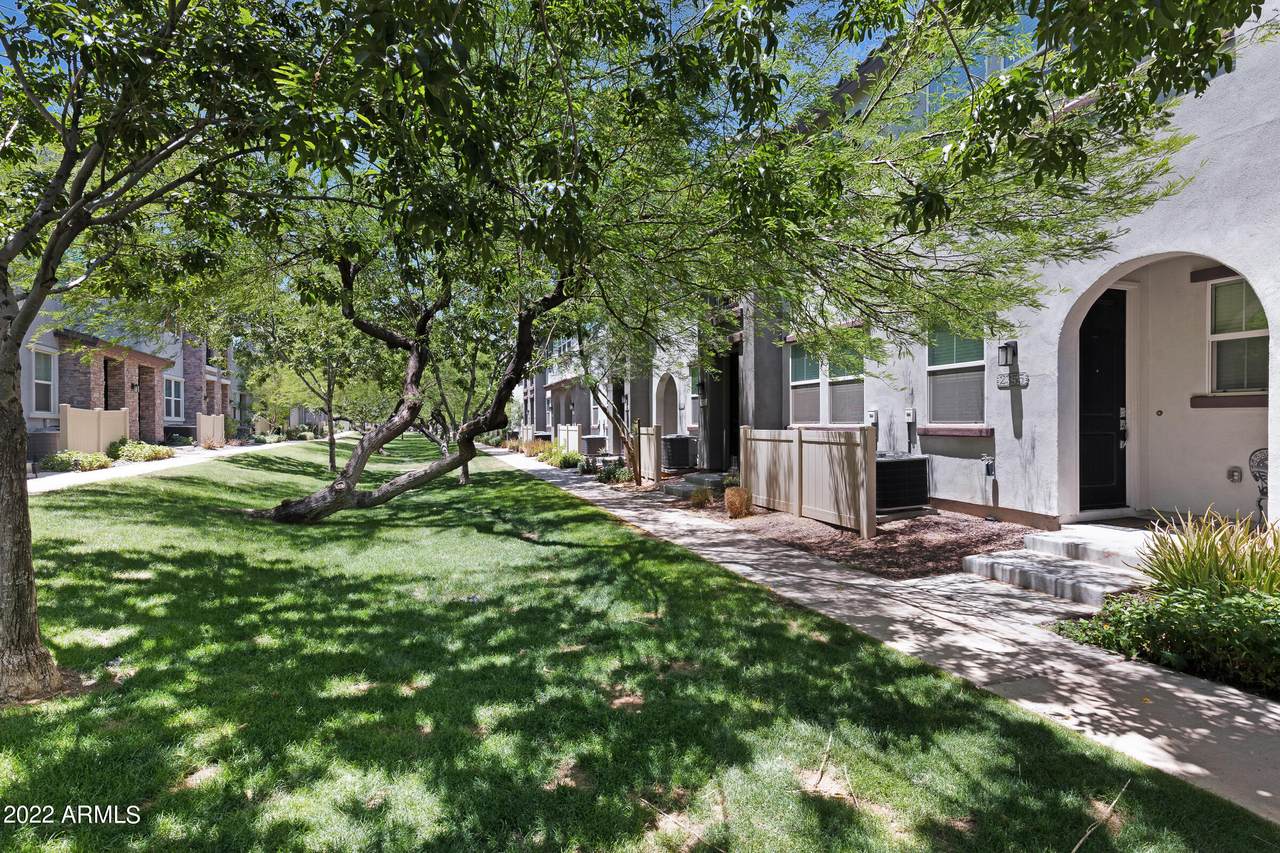 2355 Hidalgo Avenue - Photo 1