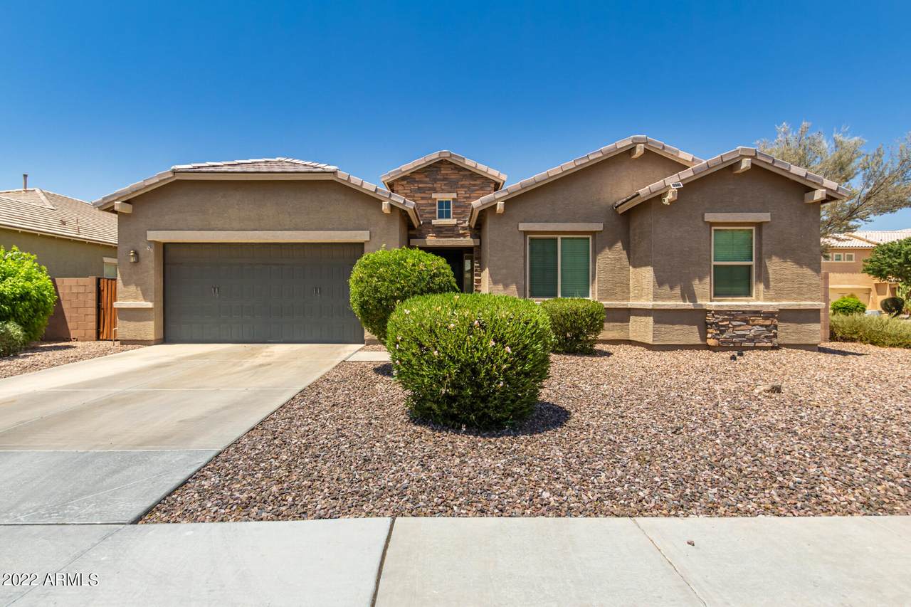 2046 Gillcrest Court - Photo 1