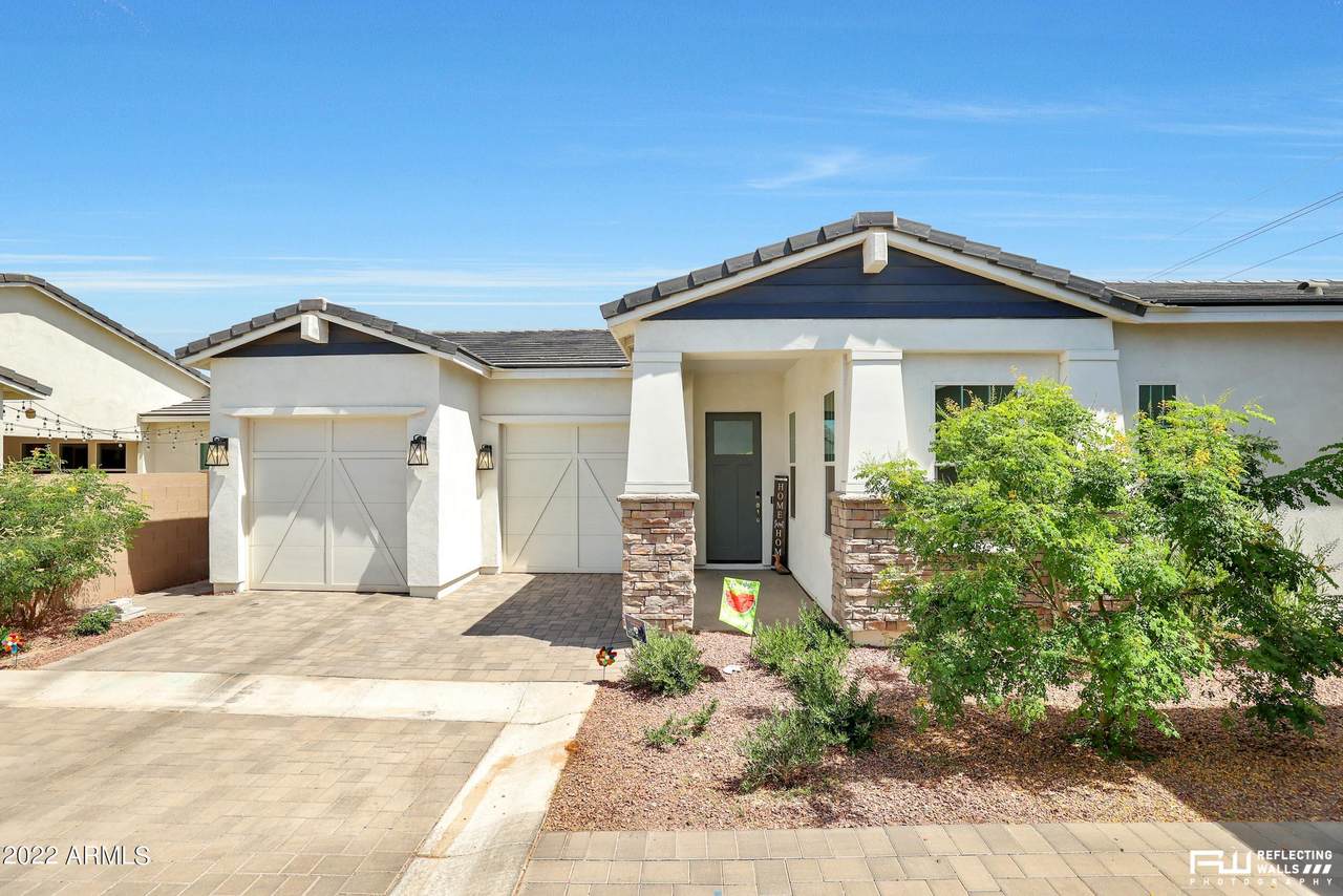 11491 Luckenbach Street - Photo 1