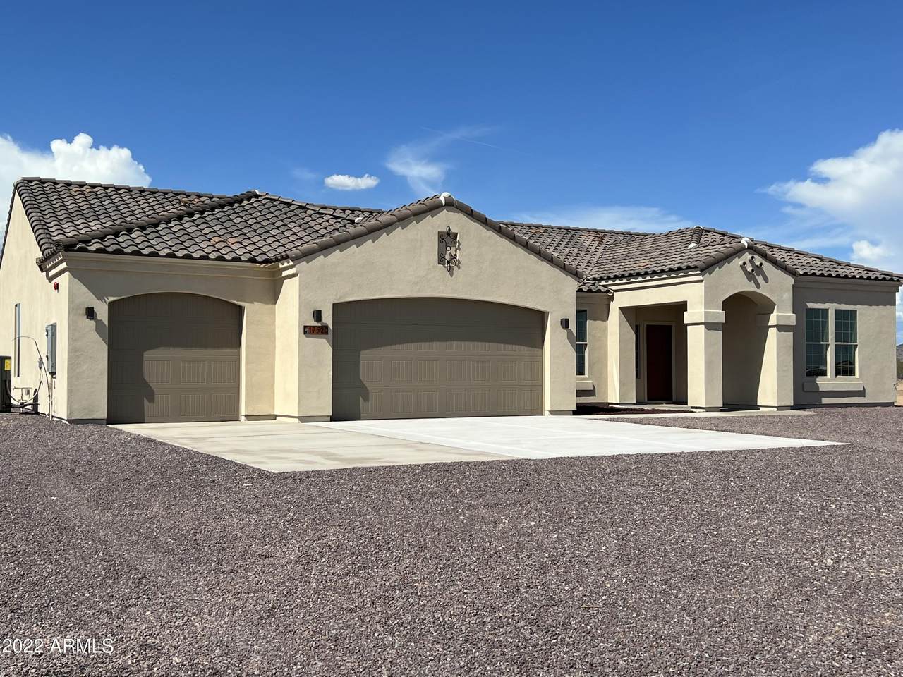17520 Peak View Road - Photo 1