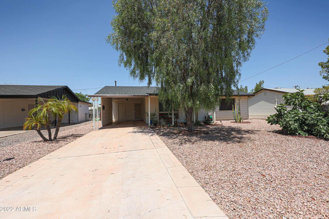 12616 111th Drive - Photo 1