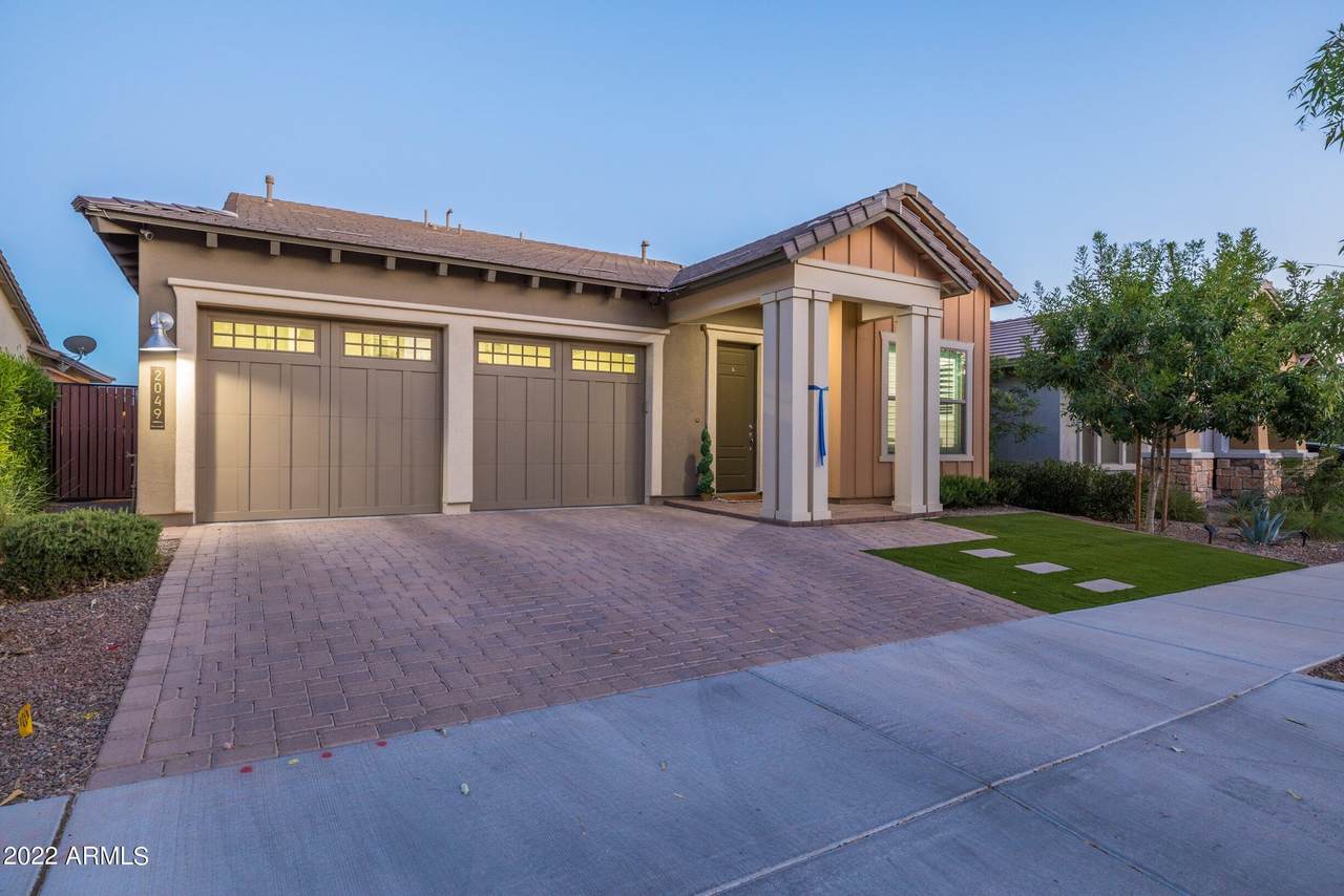 2049 Trotter Trail - Photo 1