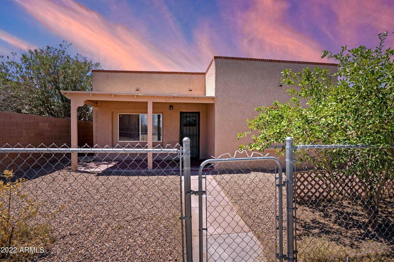 131 29TH Street - Photo 1