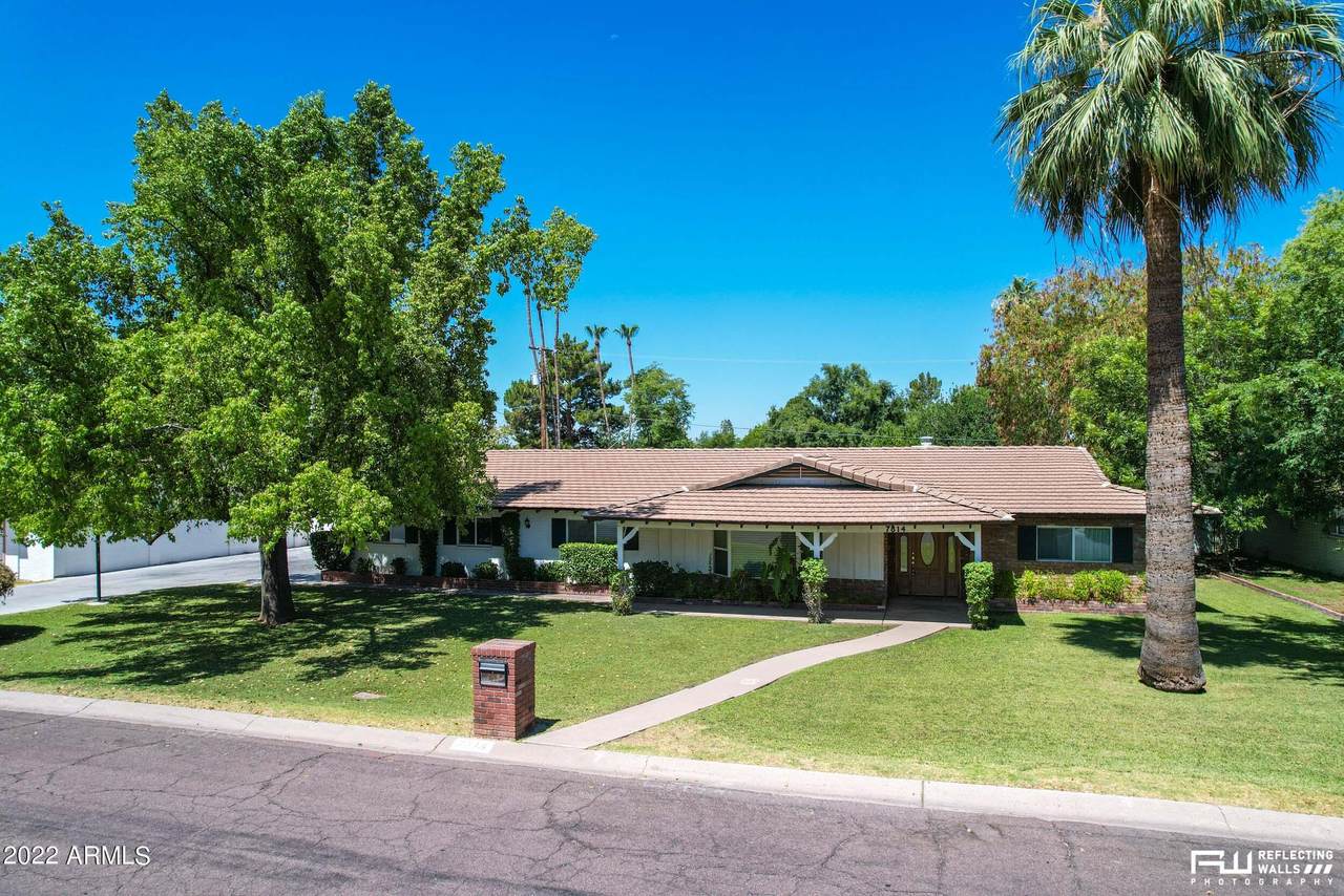 7814 3RD Street - Photo 1