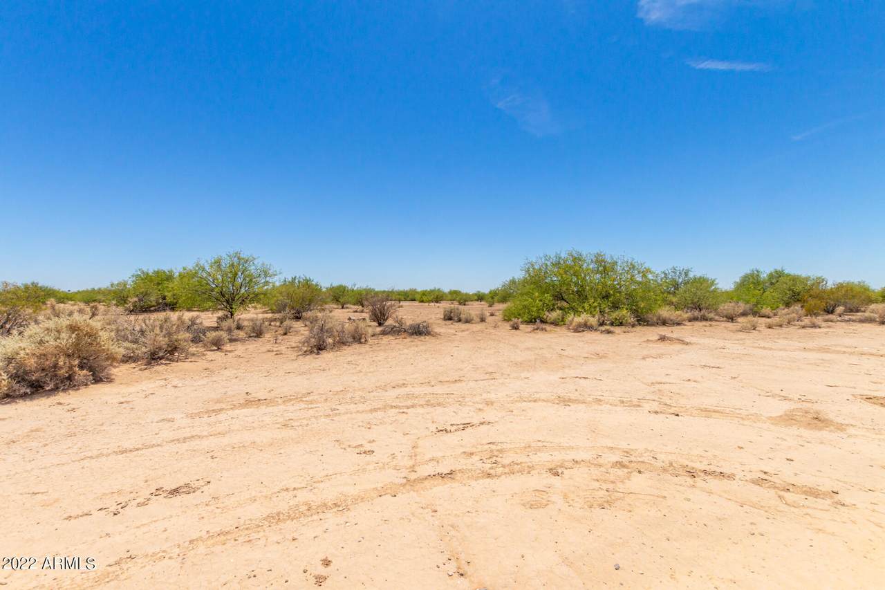 3215 Chiricahua Street - Photo 1