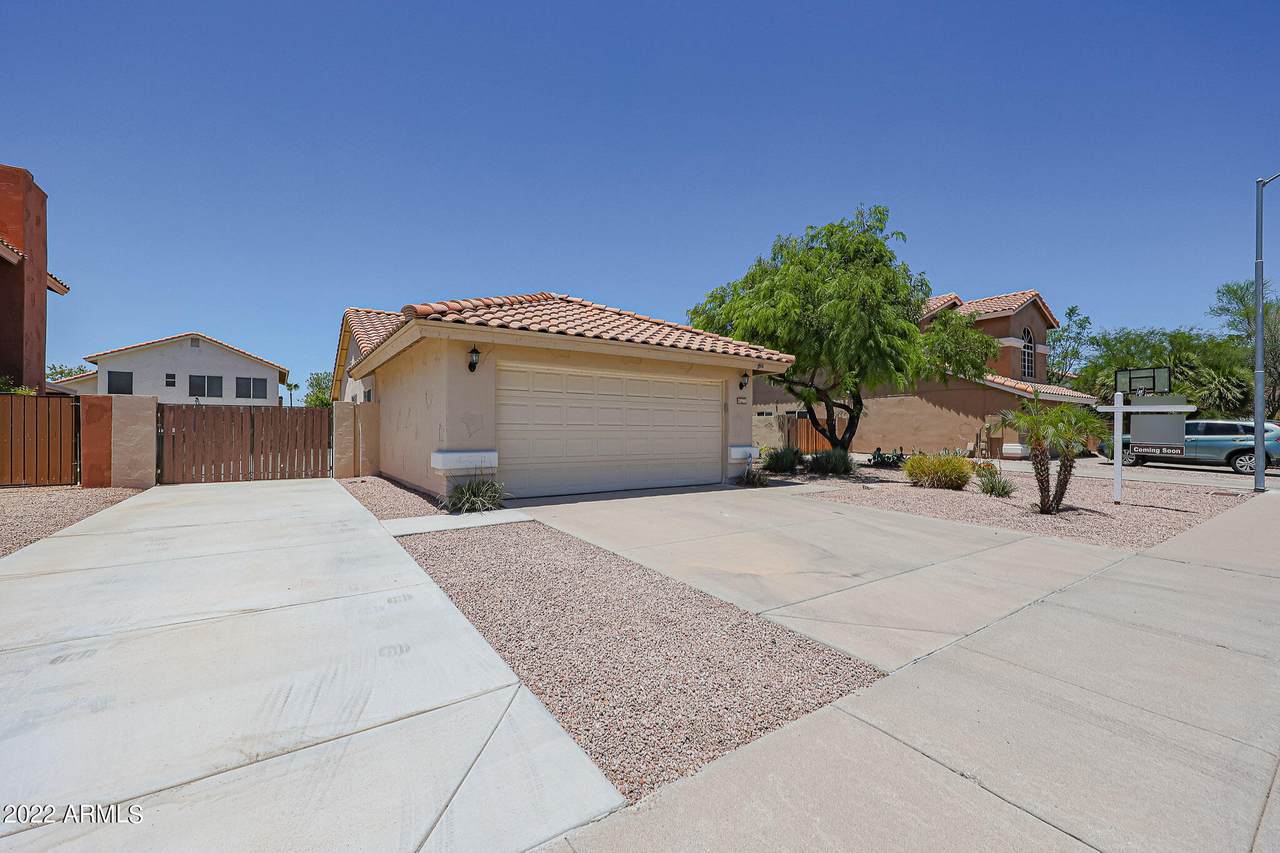 21908 71ST Lane - Photo 1