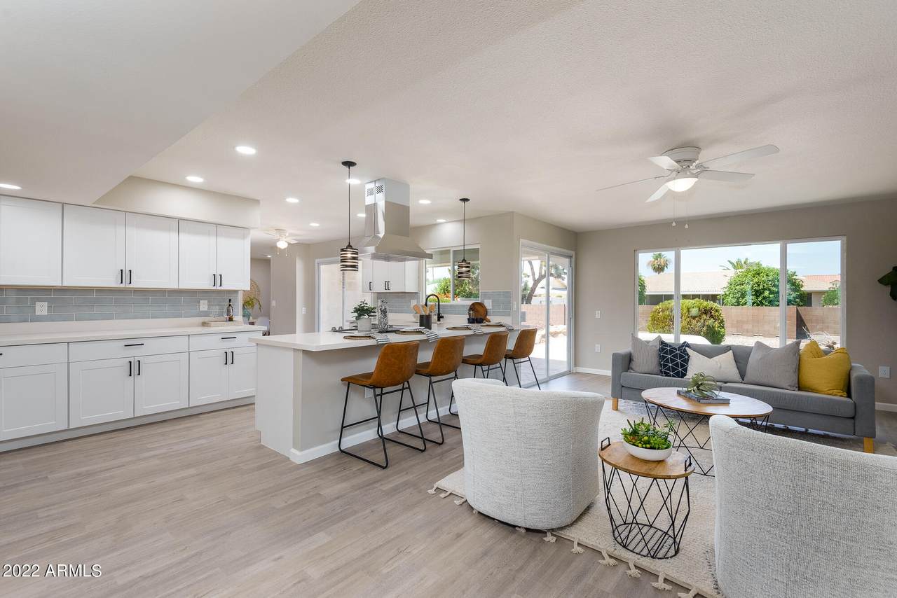 13002 La Terraza Drive - Photo 1