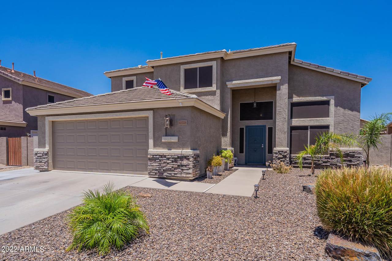 10228 Obispo Avenue - Photo 1