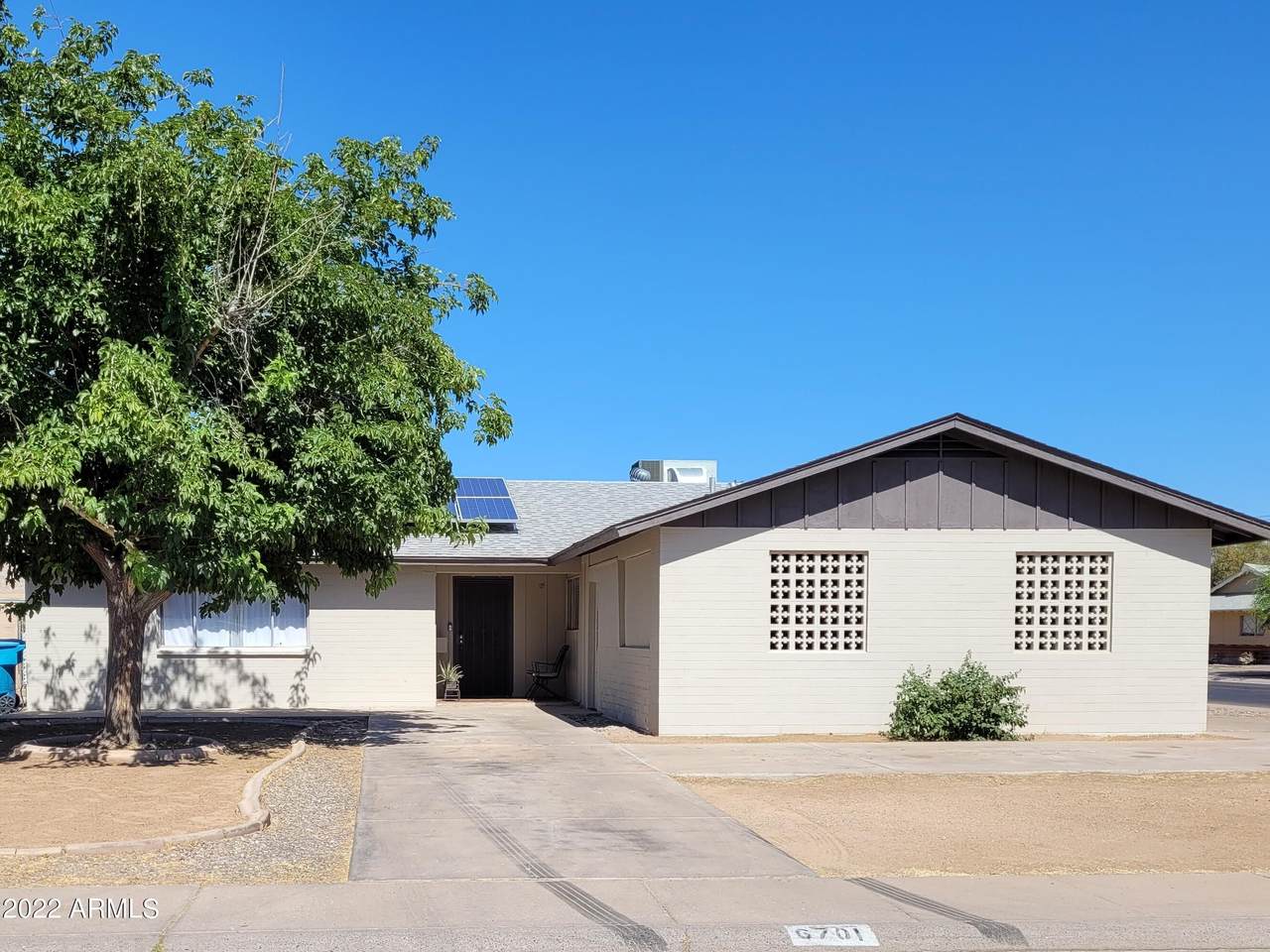 6701 42ND Drive - Photo 1