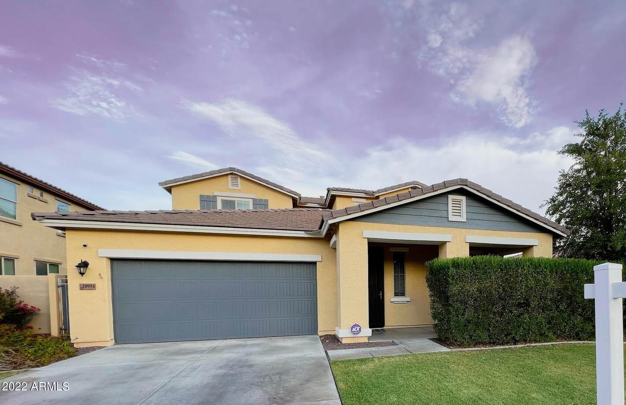 20951 Thomas Road - Photo 1