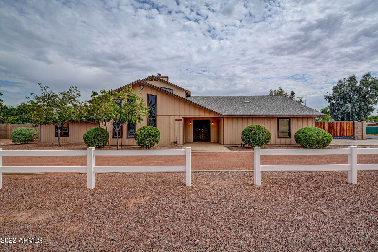 394 Redfield Road - Photo 1