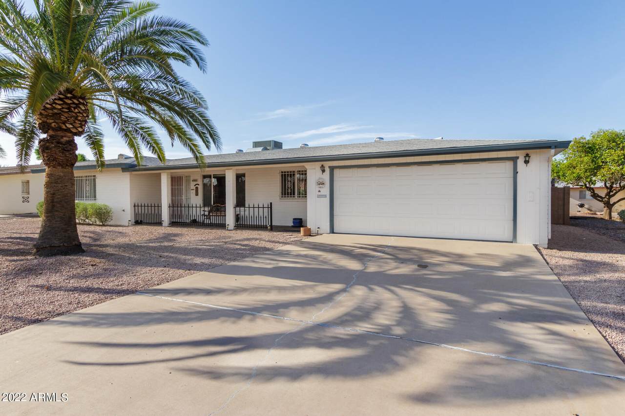 5853 Adobe Road - Photo 1