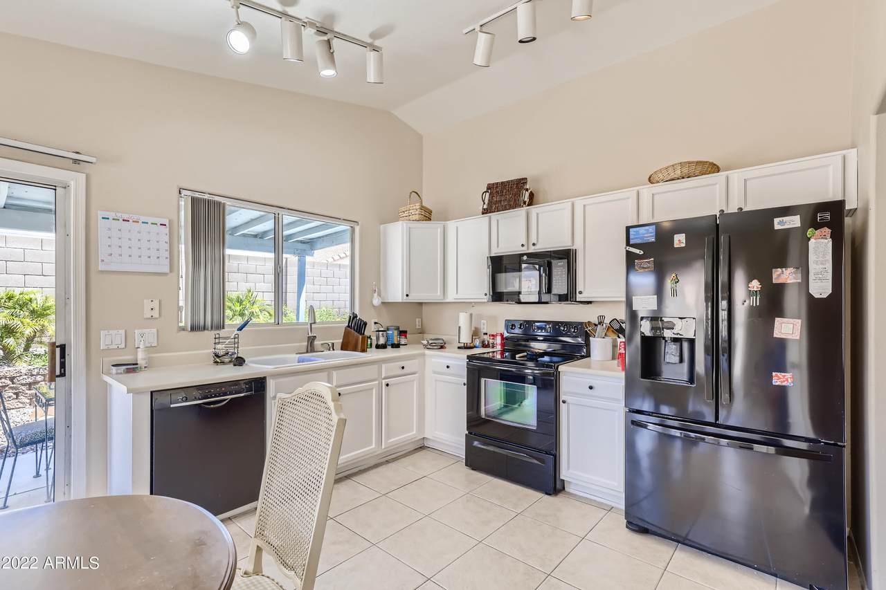 3048 Salter Drive - Photo 1