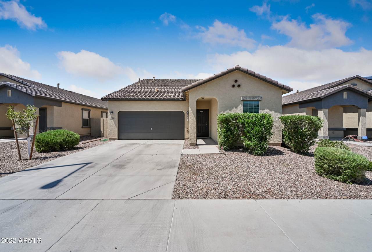 20214 Woodlands Avenue - Photo 1