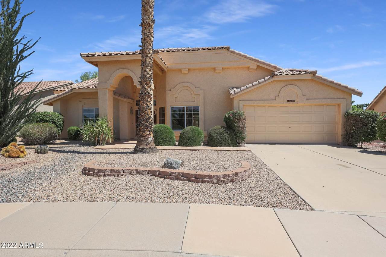 8755 Kimberly Way - Photo 1