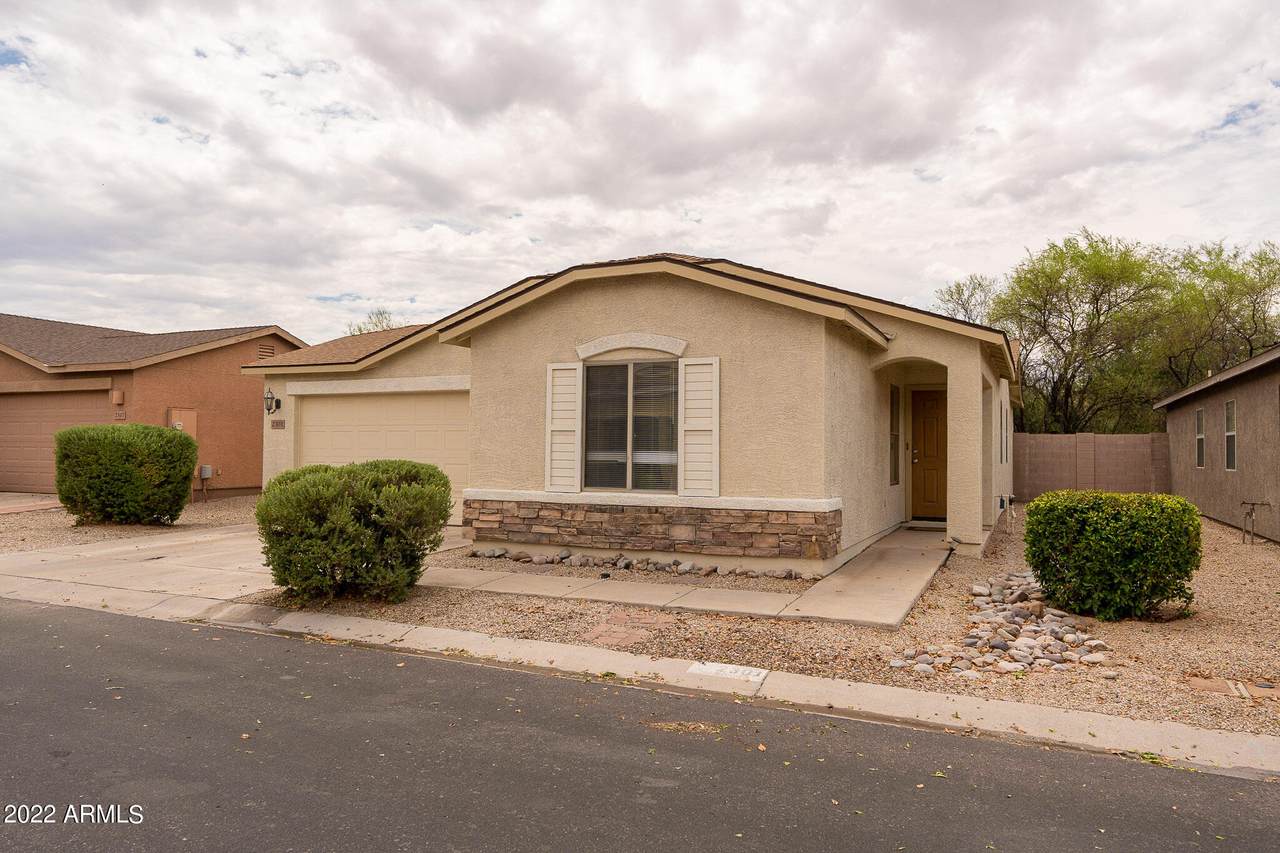 2301 Meadow Mist Lane - Photo 1