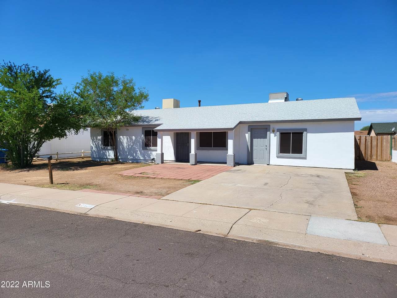 2528 60TH Drive - Photo 1