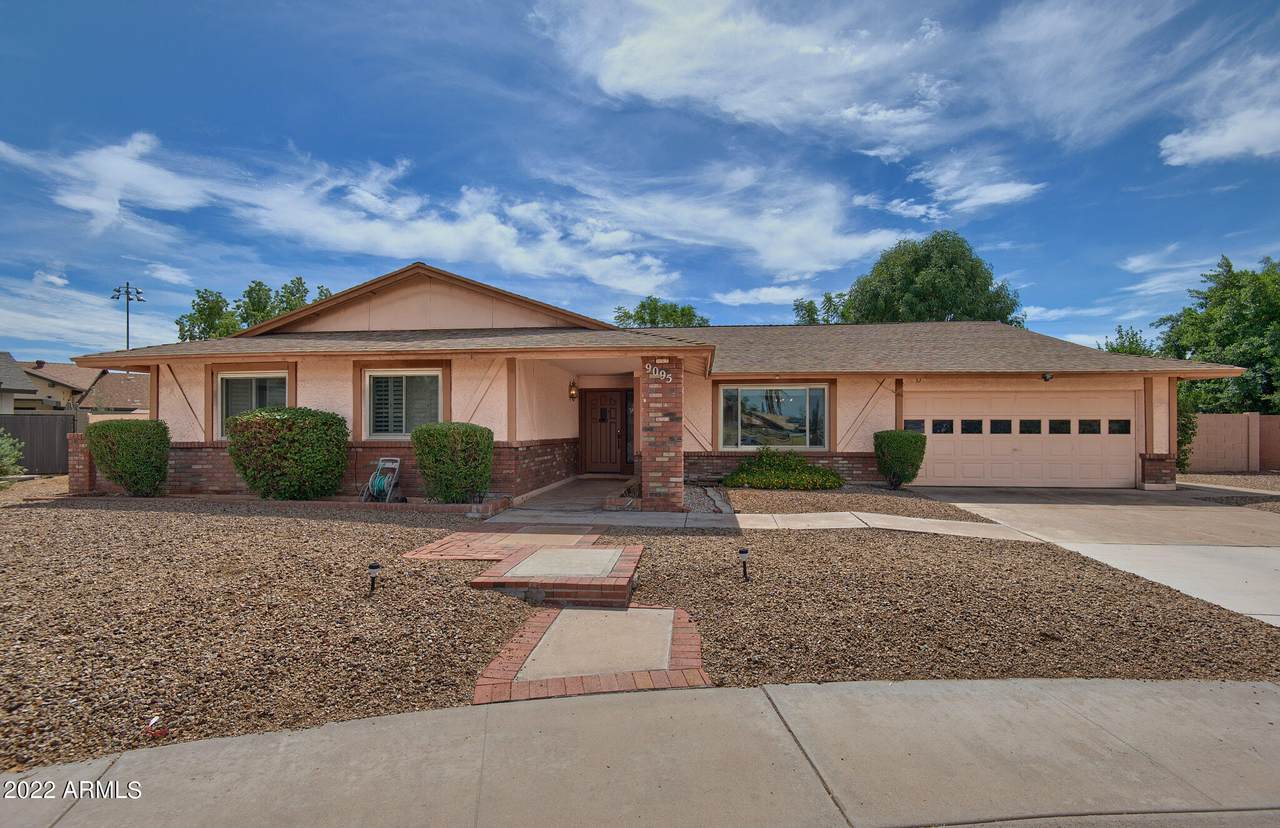 9095 Sheena Drive - Photo 1