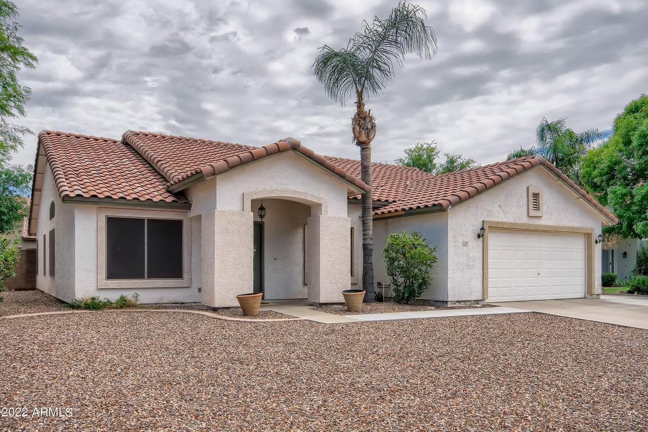 1129 Del Rio Street - Photo 1