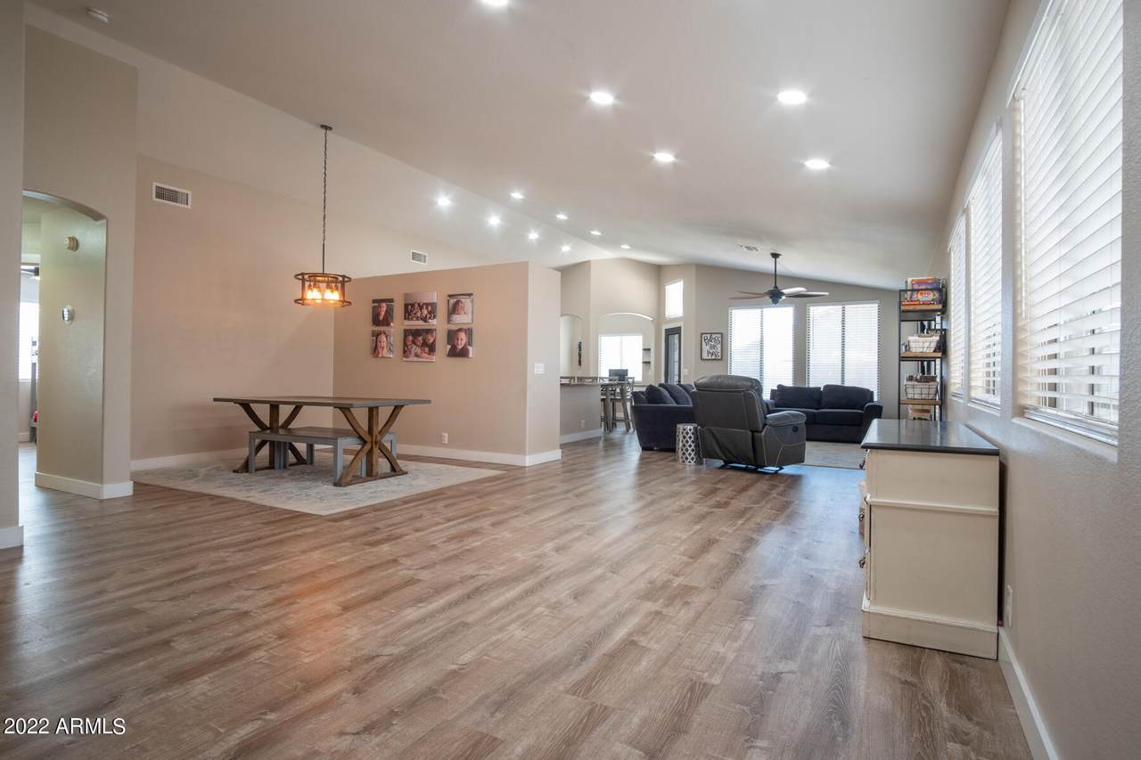 9249 Milagro Avenue - Photo 1