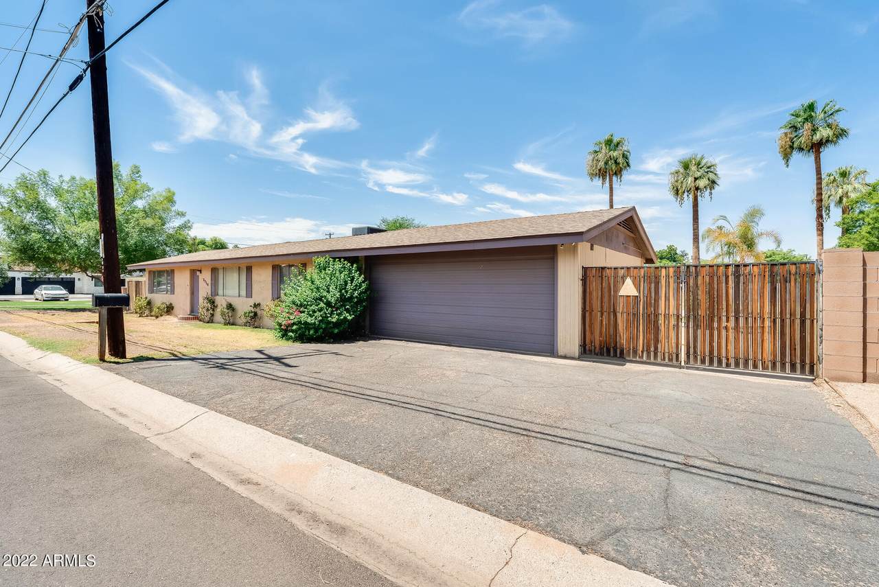 7710 3RD Avenue - Photo 1