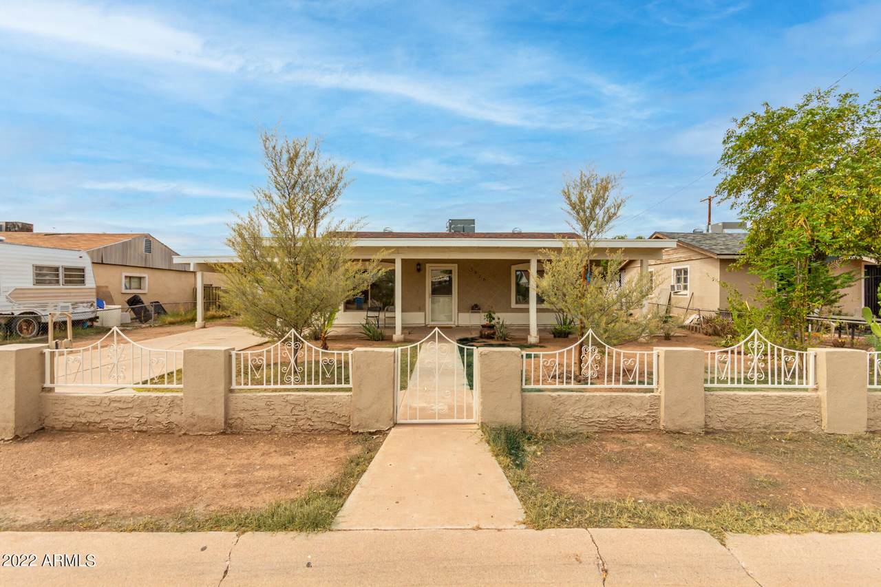 5026 36TH Drive - Photo 1