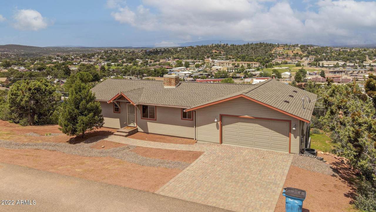 212 Ridge Lane - Photo 1