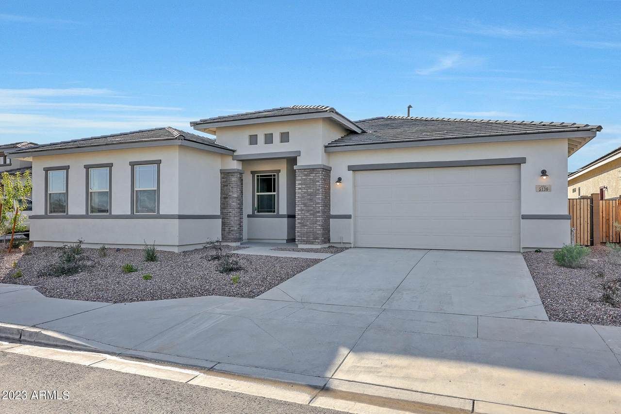 5130 184 Lane - Photo 1