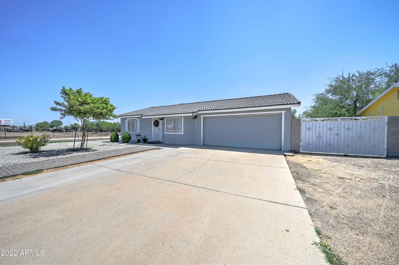 6901 Almeria Road - Photo 1
