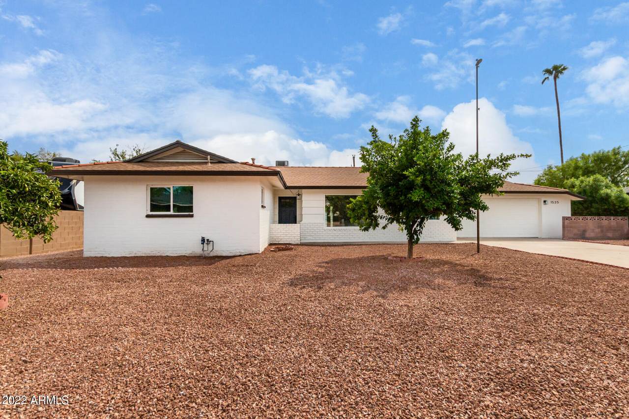 1535 Lawrence Road - Photo 1
