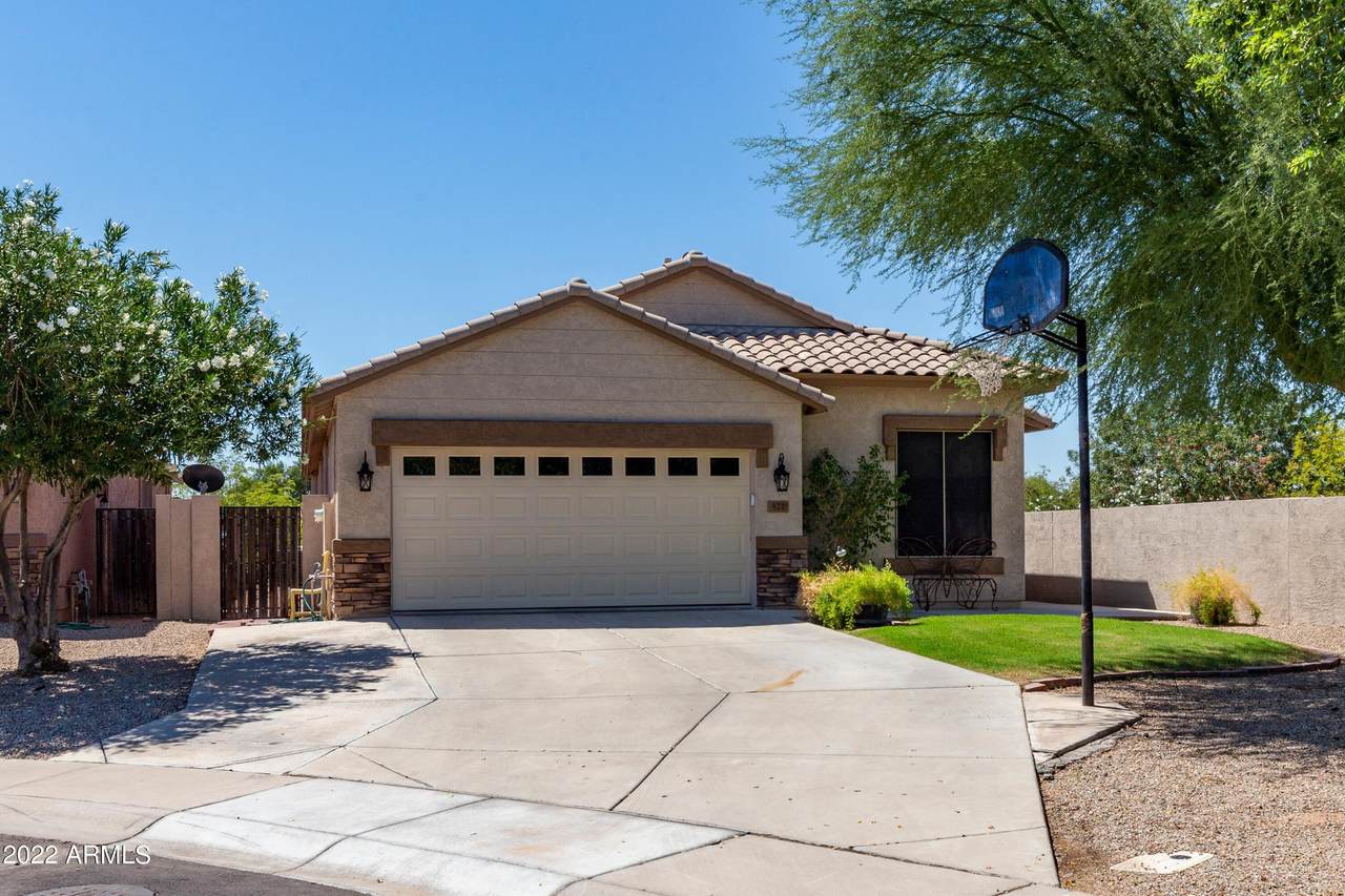 821 Sherri Drive - Photo 1