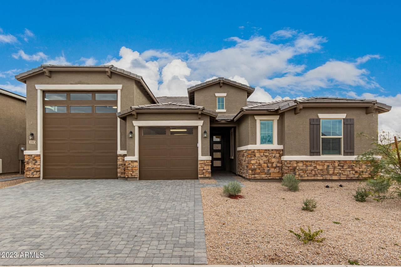 3915 75TH Drive - Photo 1