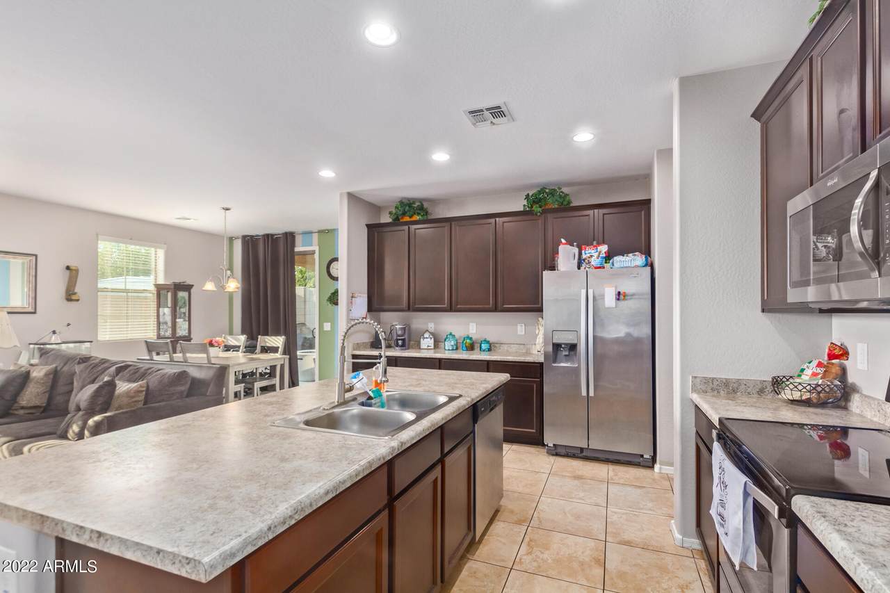 1684 Desert View Place - Photo 1