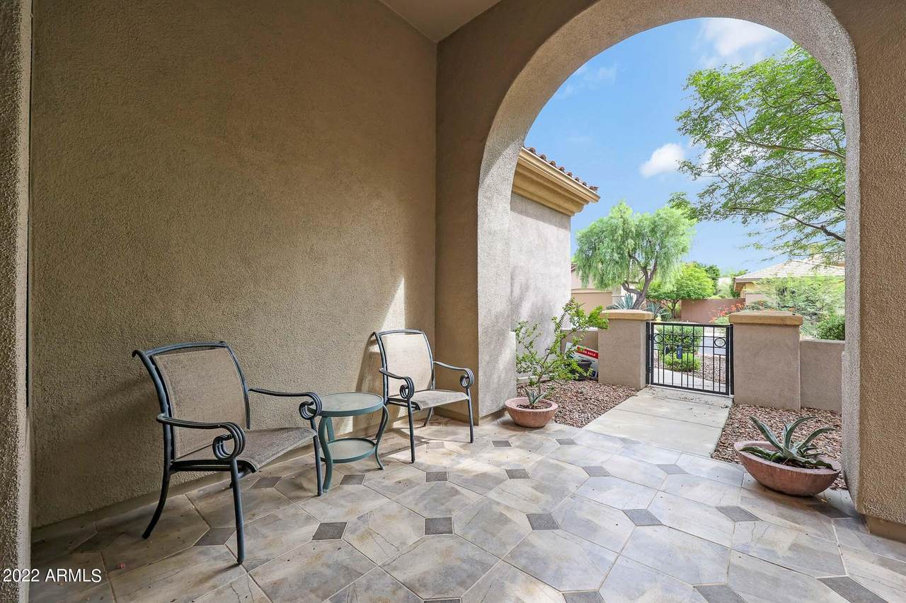 40932 Congressional Drive - Photo 1
