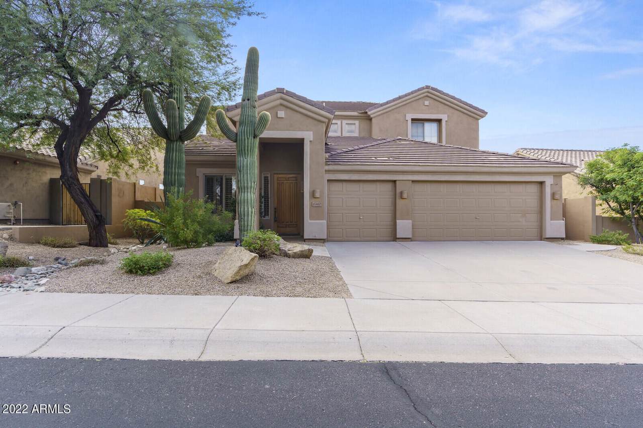 10467 Sheena Drive - Photo 1