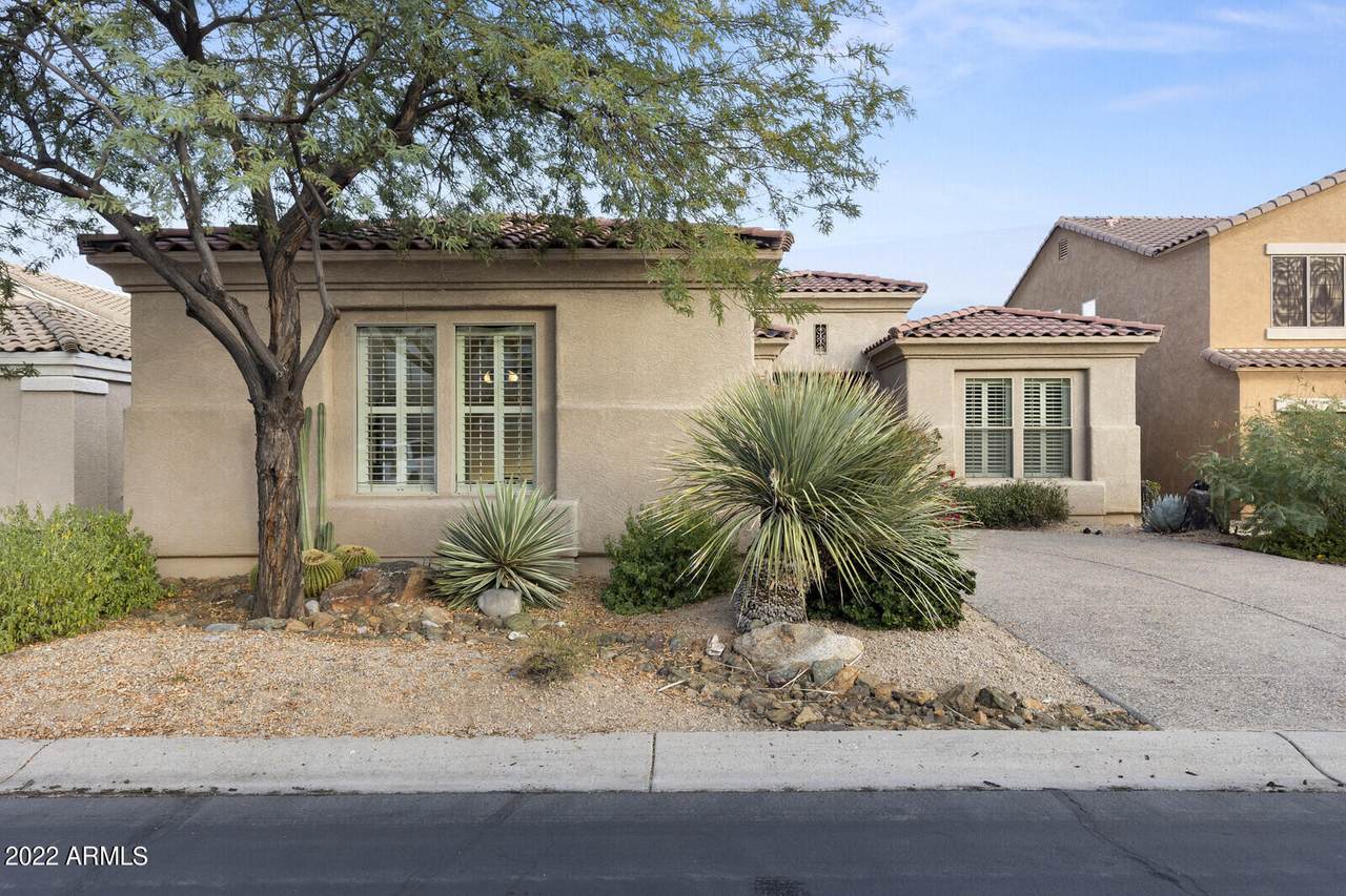 33841 43RD Street - Photo 1