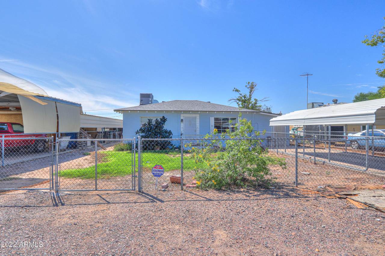109 5TH Avenue - Photo 1