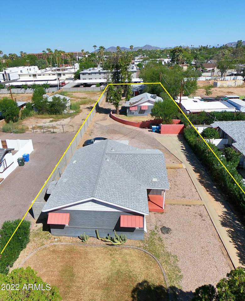 322 Highland Avenue - Photo 1