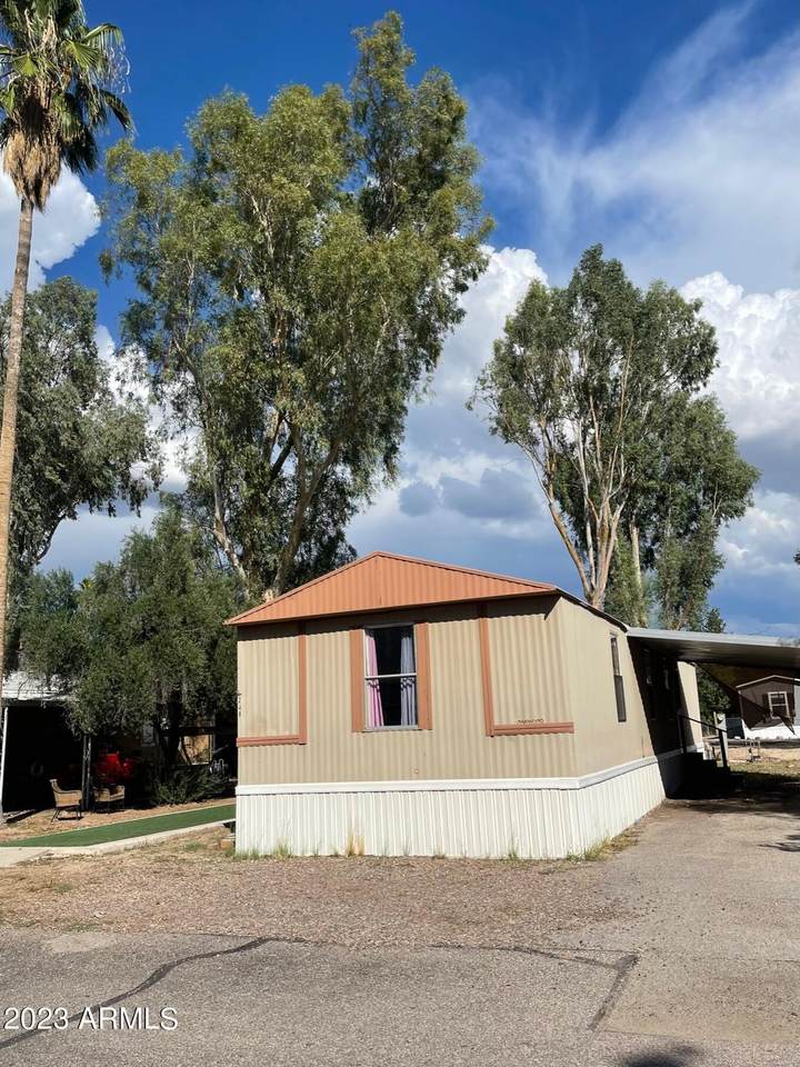 1111 Limberlost Drive - Photo 1