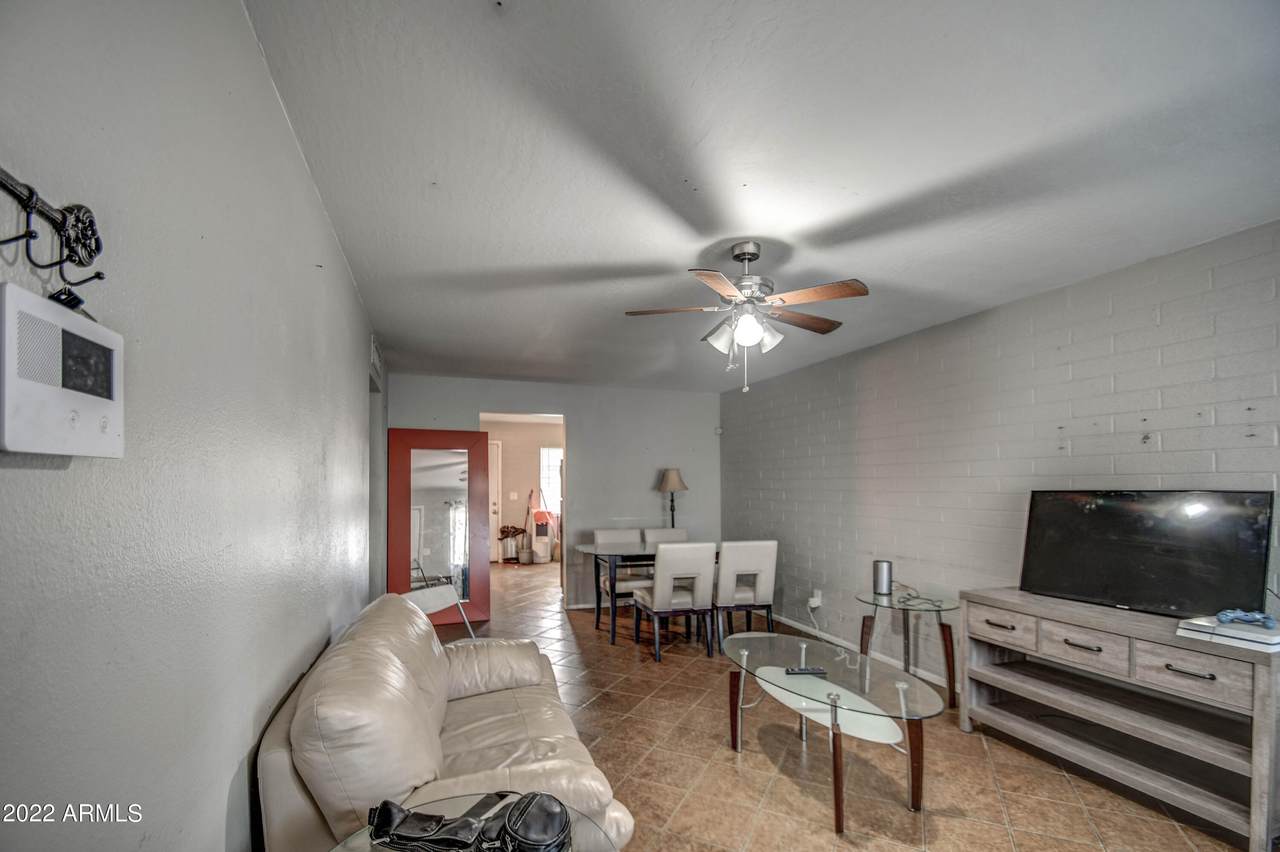 1701 Pecan Road - Photo 1