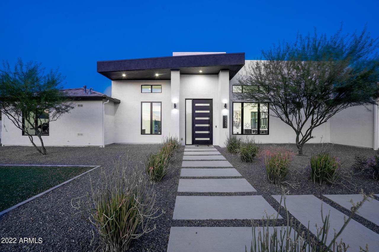 12221 67TH Street - Photo 1
