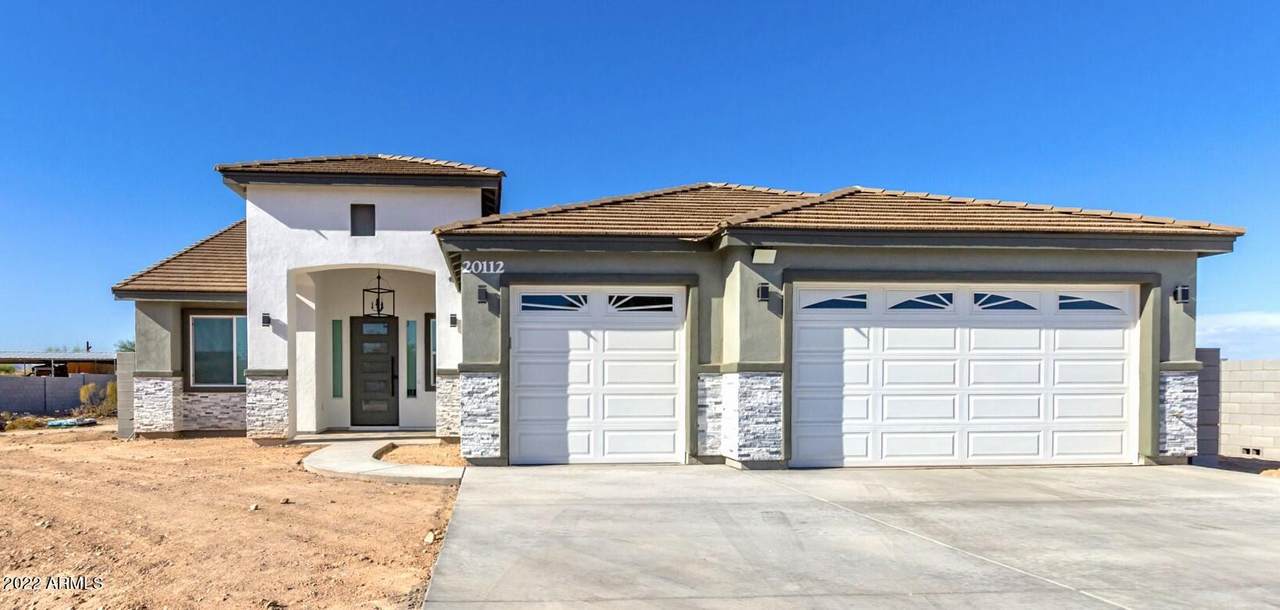 20112 Pasadena Avenue - Photo 1