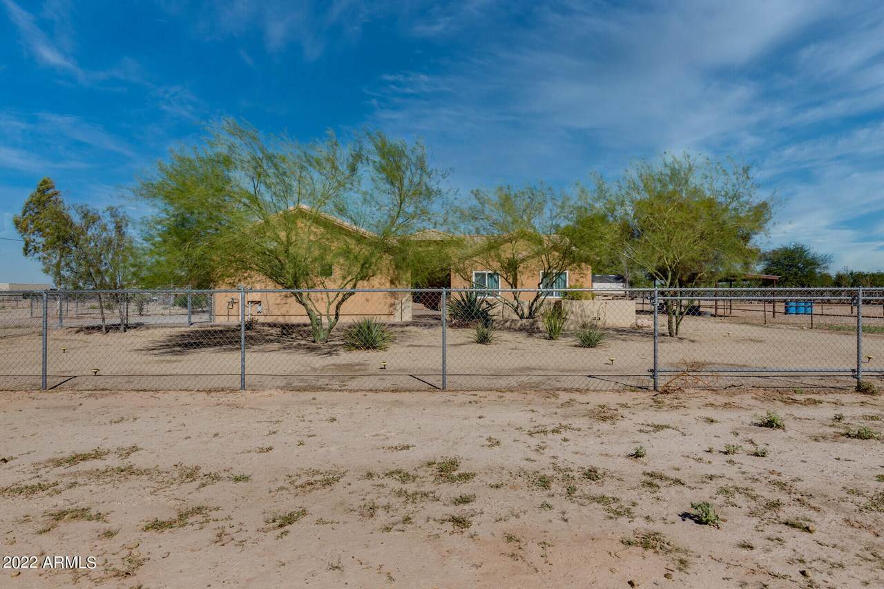2711 336TH Avenue - Photo 1