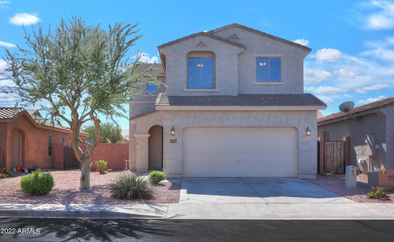 41285 Parkhill Drive - Photo 1