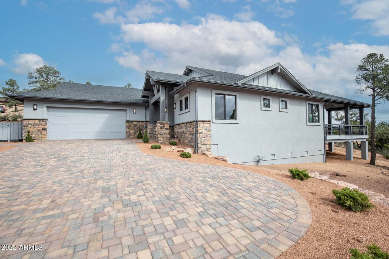 1203 Horizon Way - Photo 1