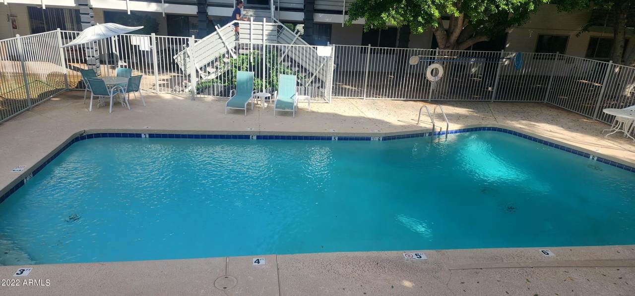 721 Montebello Avenue - Photo 1