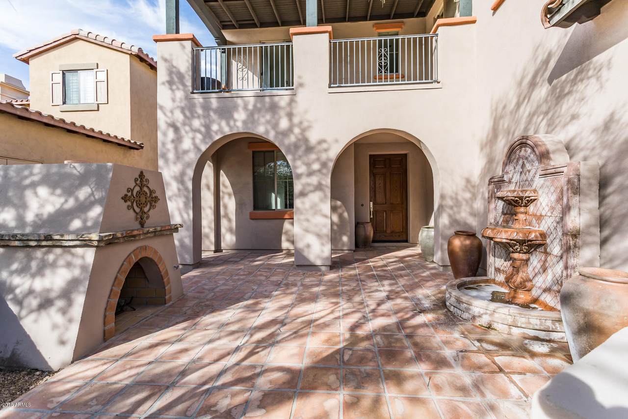 9818 Edgestone Drive - Photo 1